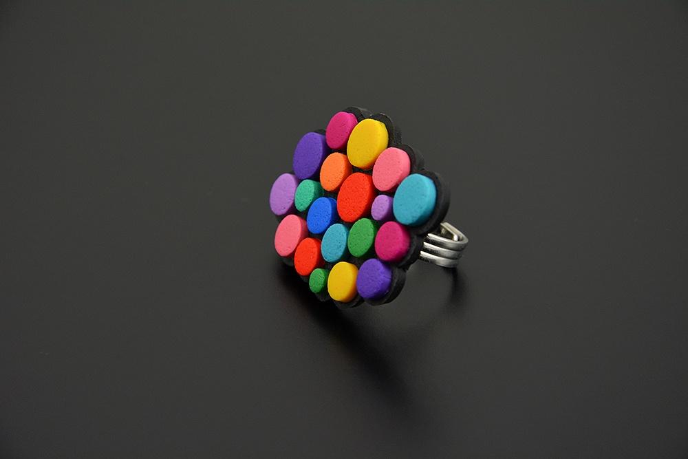 modni-prstan-pisani-oblak-rocno-delo-unikanakit.si