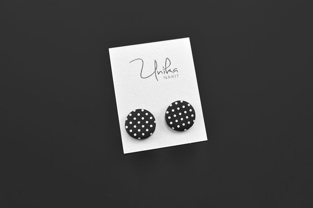 mali črni uhani pika - Unika Nakit