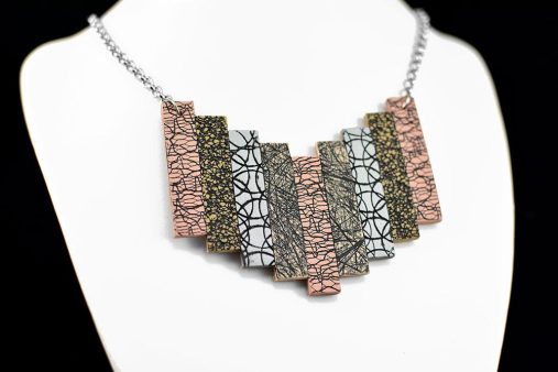 unikatna verižica bež roza - Mors + Unika Nakit