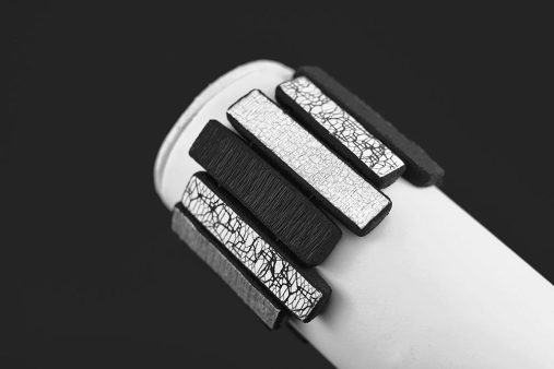 elegantna zapestnica črno bela siva - Unika Nakit