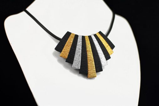 elegant verižica zlata srebrna črna + Unika Nakit