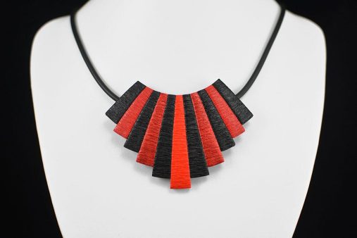 elegant verižica rdeča črna 1 Unika Nakit