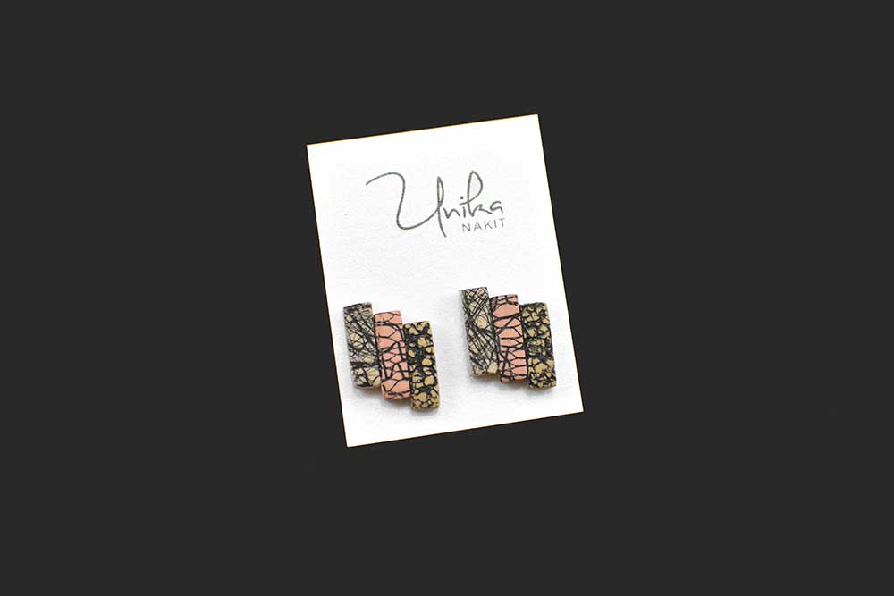 ročno izdelani unikatni uhani bež roza Stube - Unika Nakit