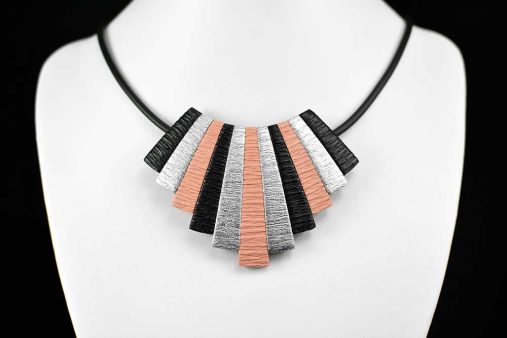 Ročno izdelana verižica roza Elegant - Unika Nakit