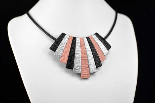 Ročno izdelana verižica roza Elegant + Unika Nakit