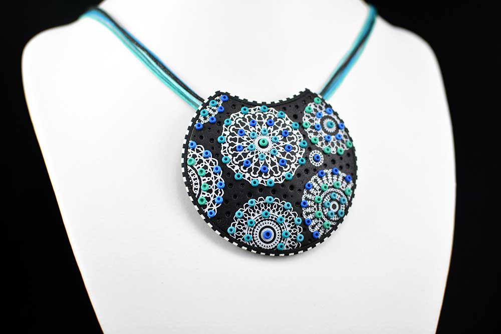 Unikatna verižica Mandala Turkiz U + Unika Nakit